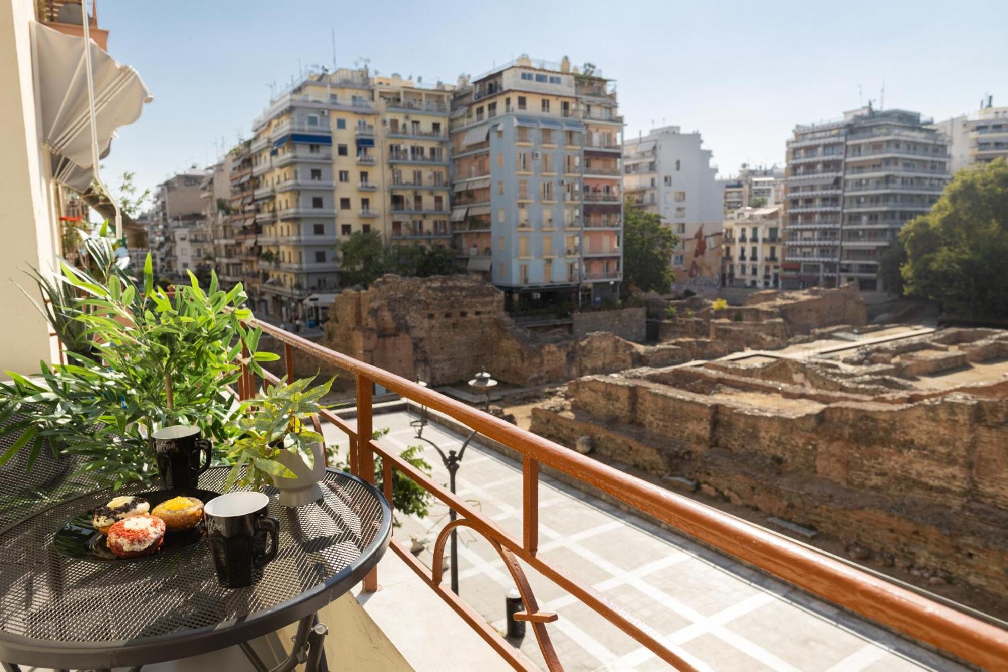 Starlights Wonderful View Apartments By Binobi! Salonicco Esterno foto