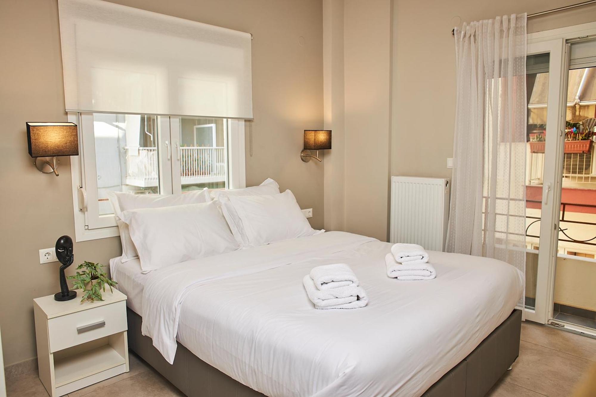 Starlights Wonderful View Apartments By Binobi! Salonicco Esterno foto