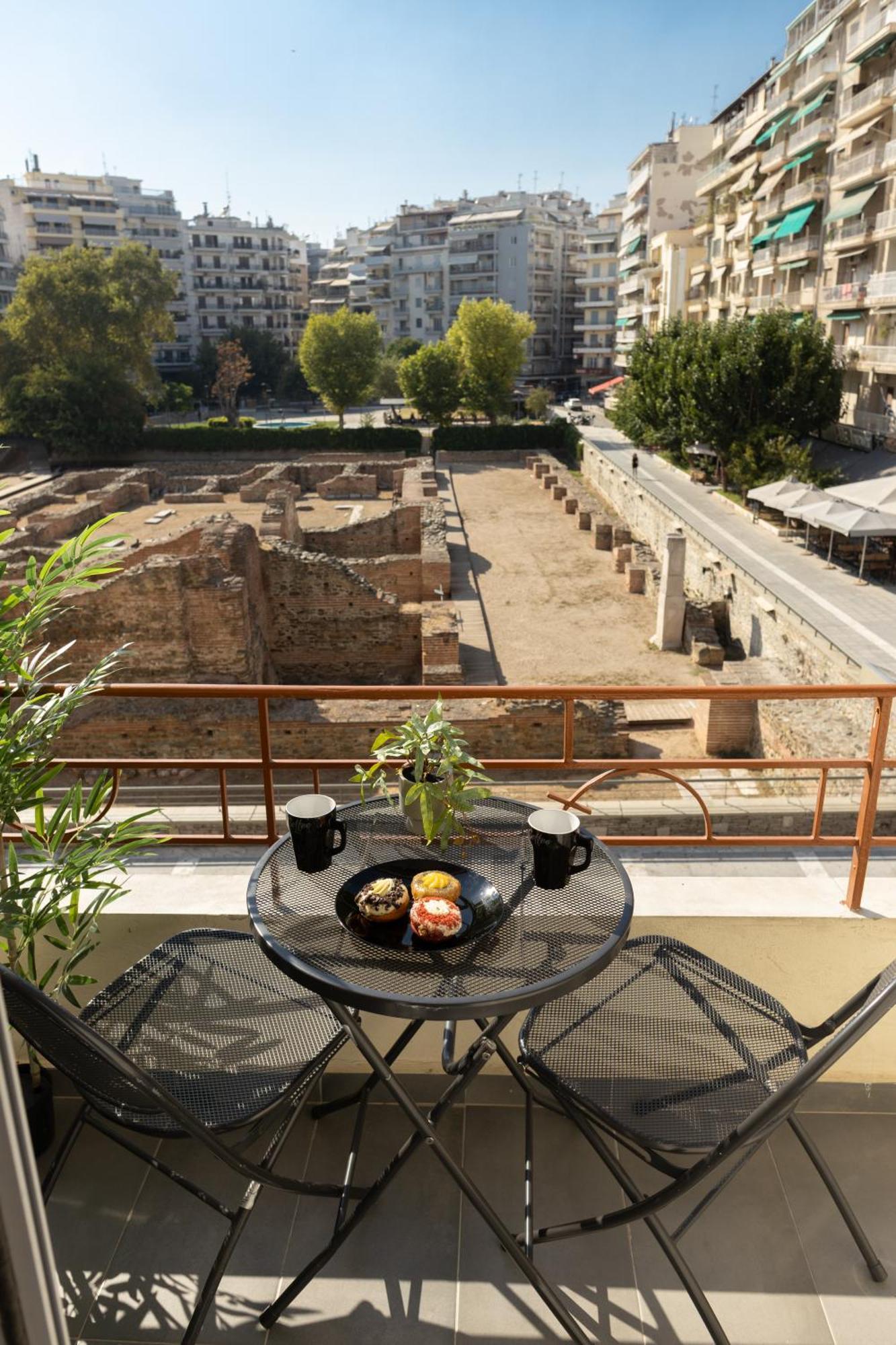 Starlights Wonderful View Apartments By Binobi! Salonicco Esterno foto